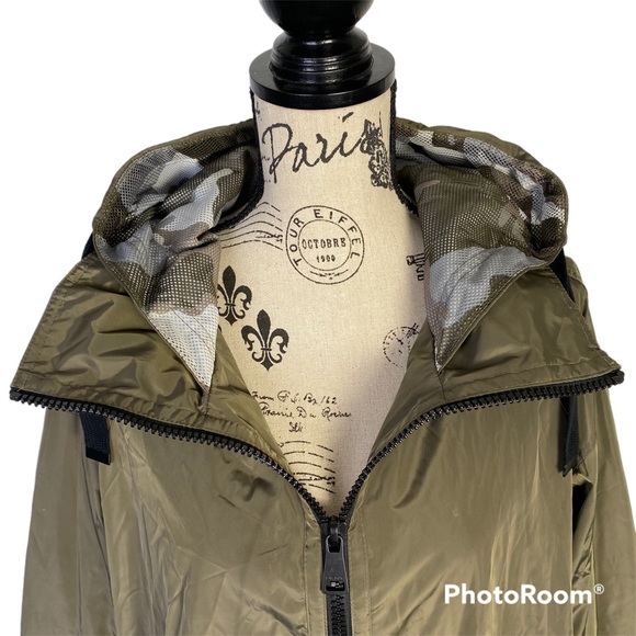 DKNY Rain Jacket - Picture 10 of 15
